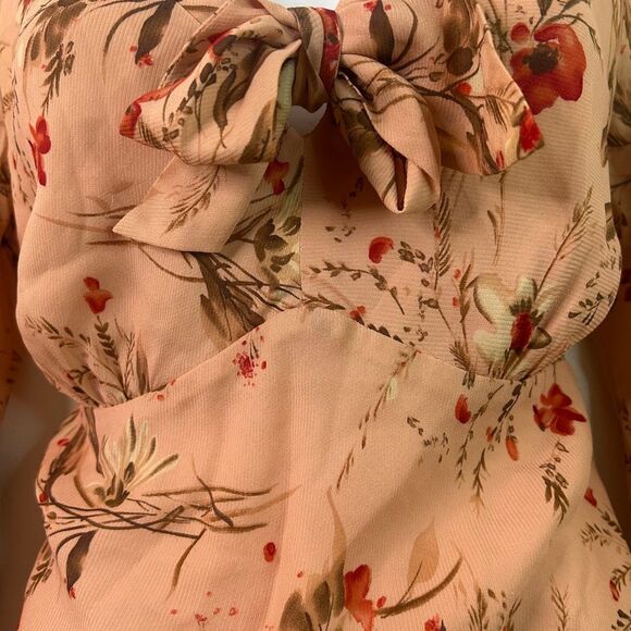 Ann Taylor LOFT 100% Silk Babydoll Top 8 Y2K Fairy Romantic Bell Sleeve V-Neck - Picture 4 of 10